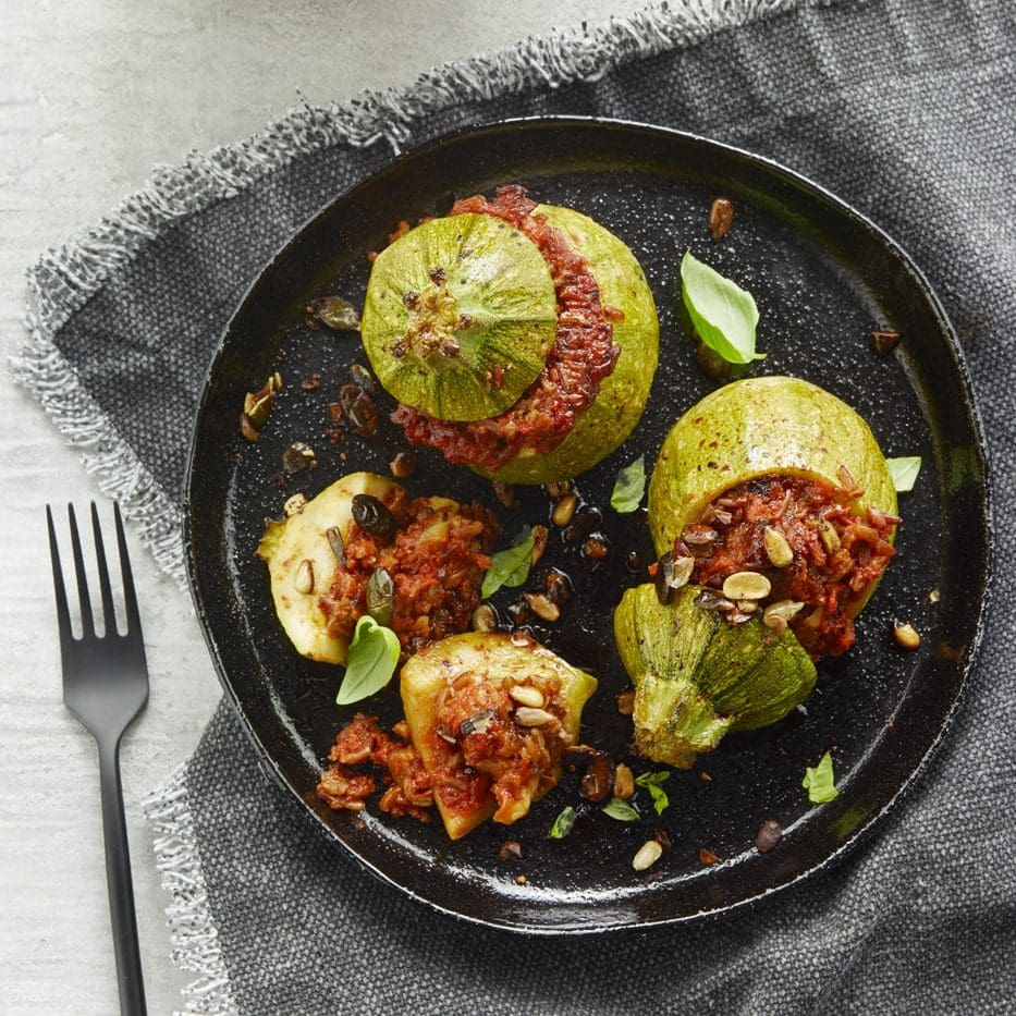 Courgette ronde farcie à la sauce tomate