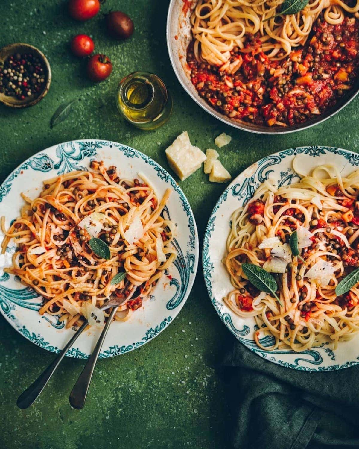 Linguine à la bolognaise veggie