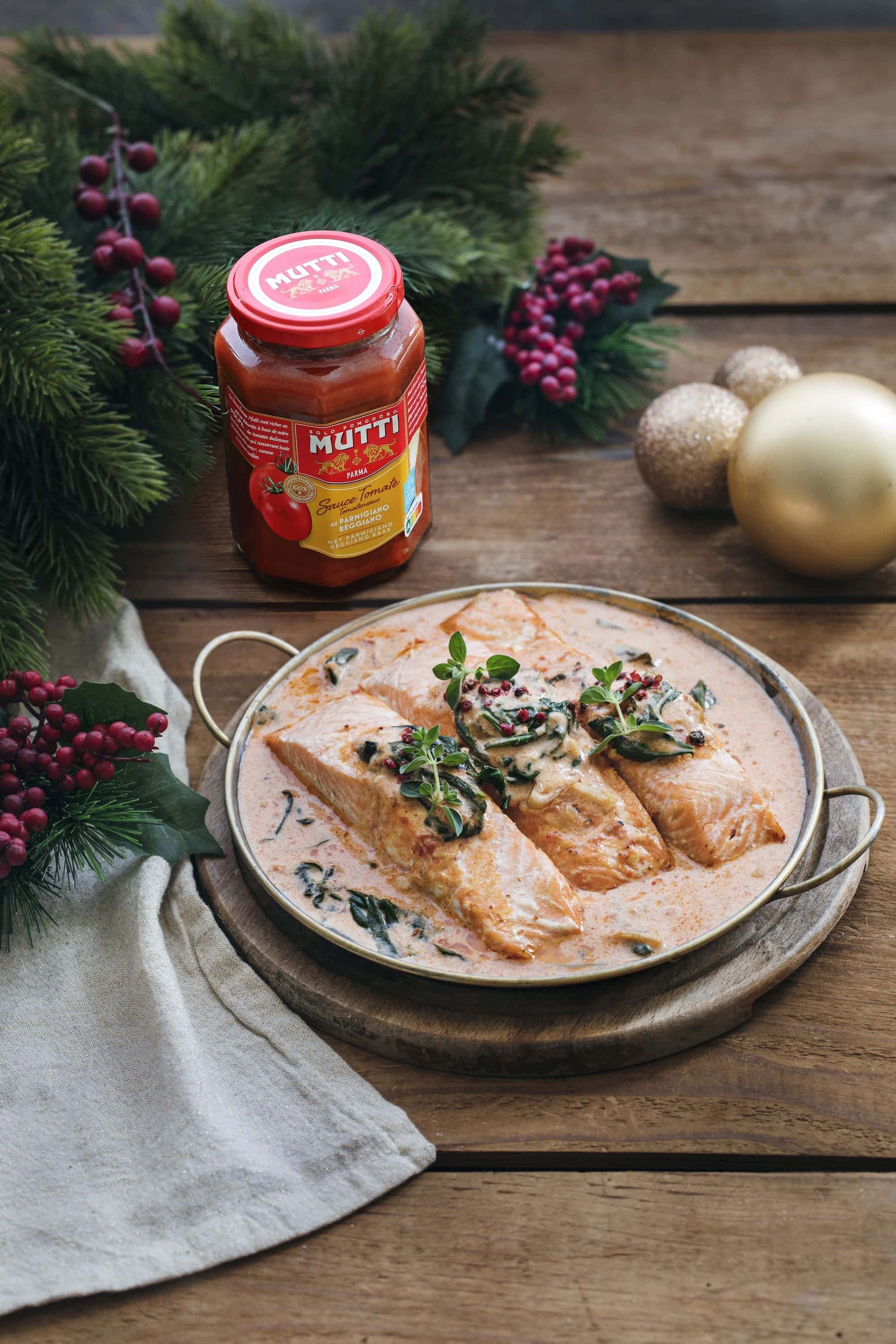 Saumon toscane à la sauce tomate au Parmigiano Regiano
