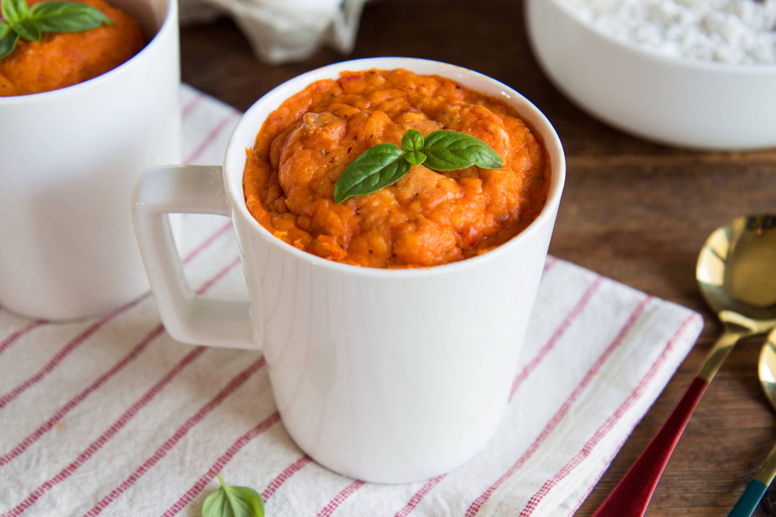 SAVORY MUG CAKE