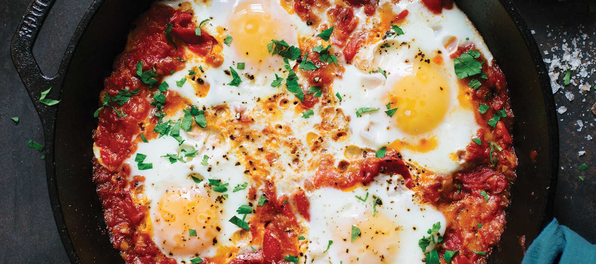 Eggs in purgatory with chopped tomatoes
