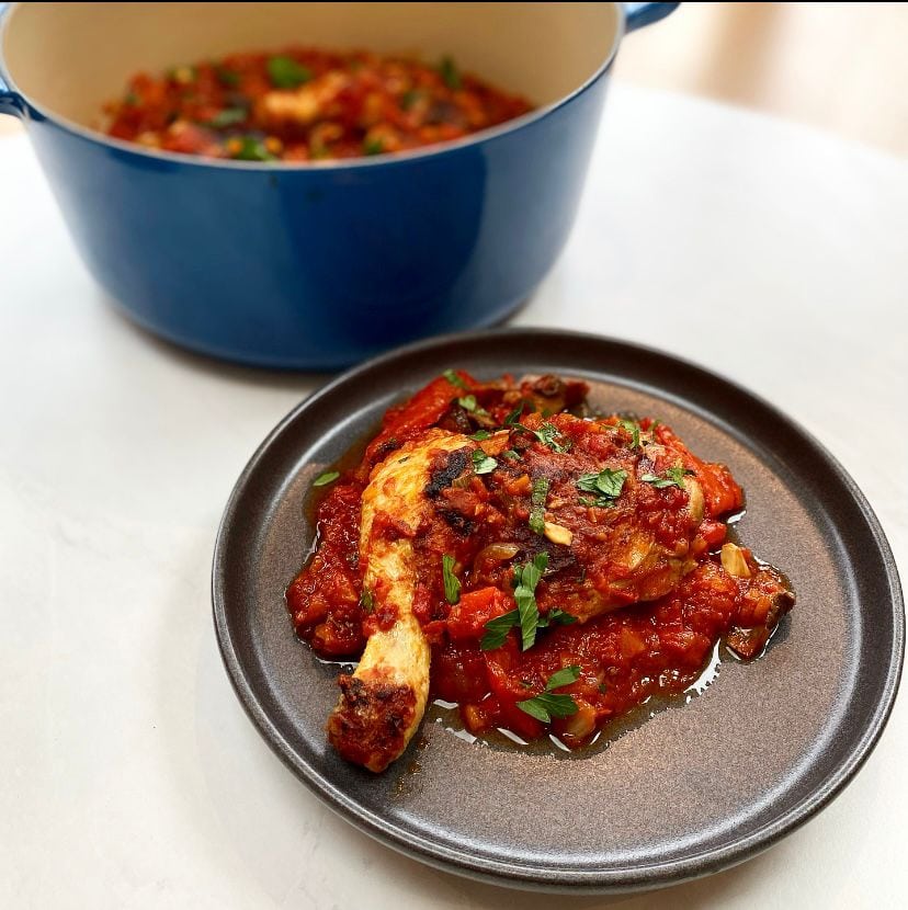 Chicken cacciatore with peeled tomatoes