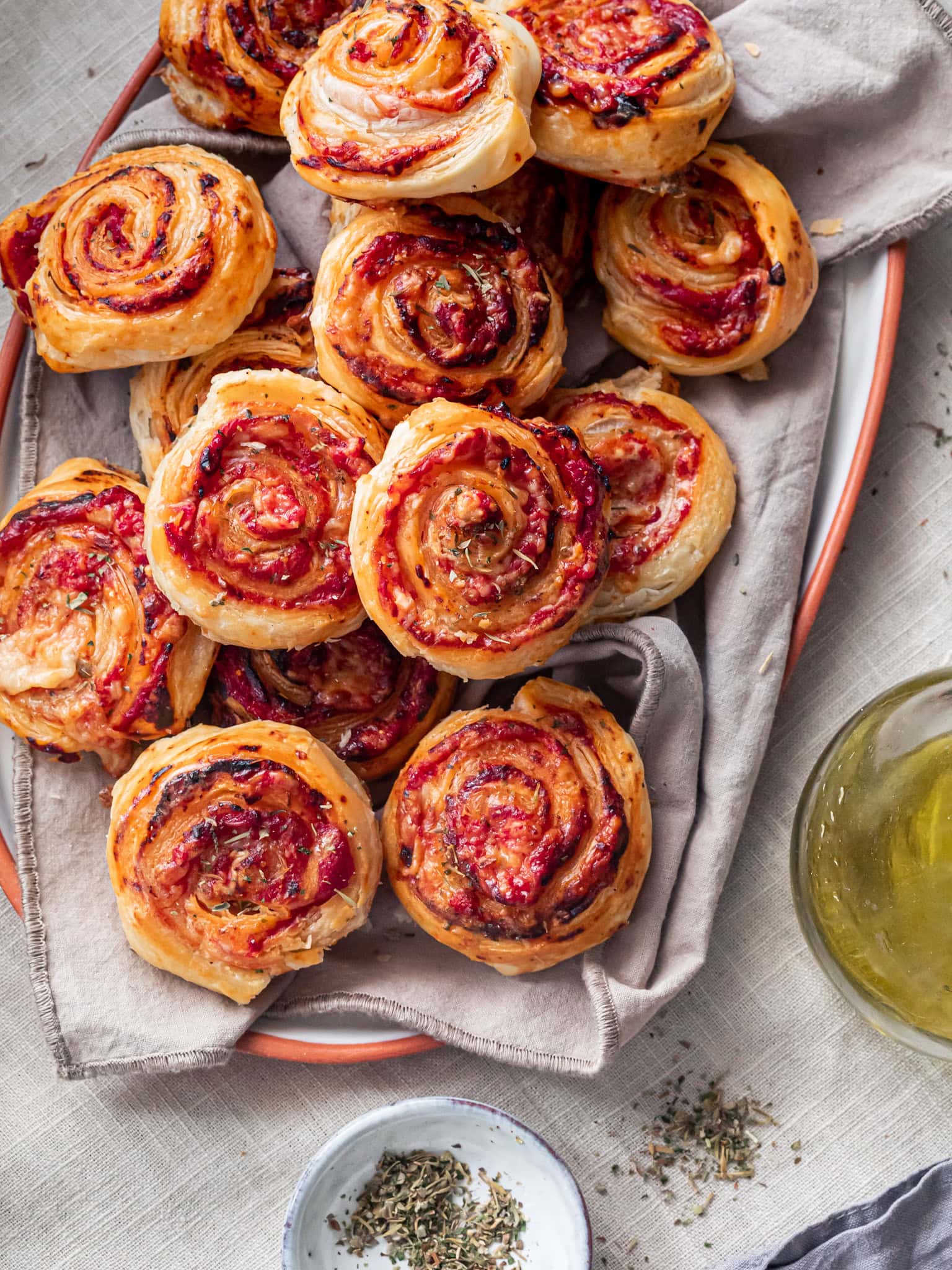 Pizza rolls with tomato and cheese