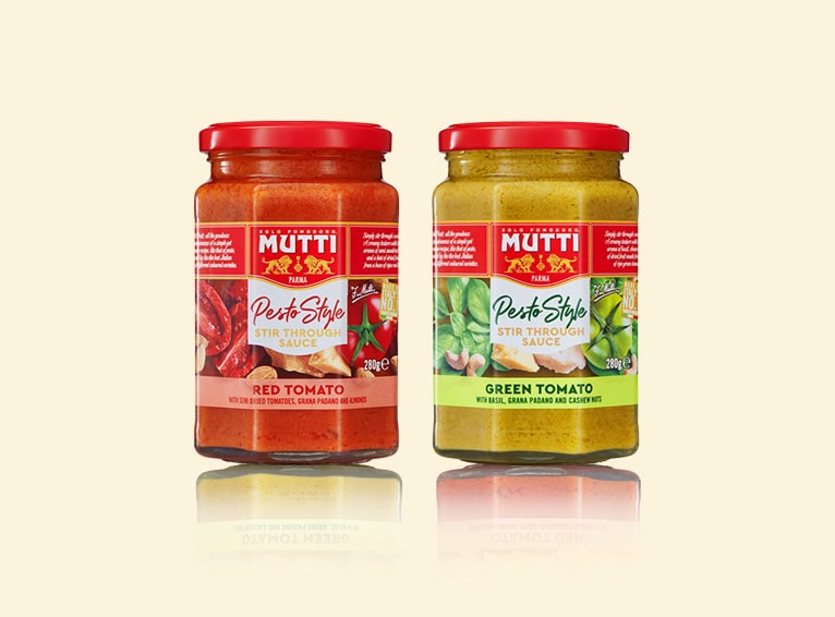 red pesto and green pesto