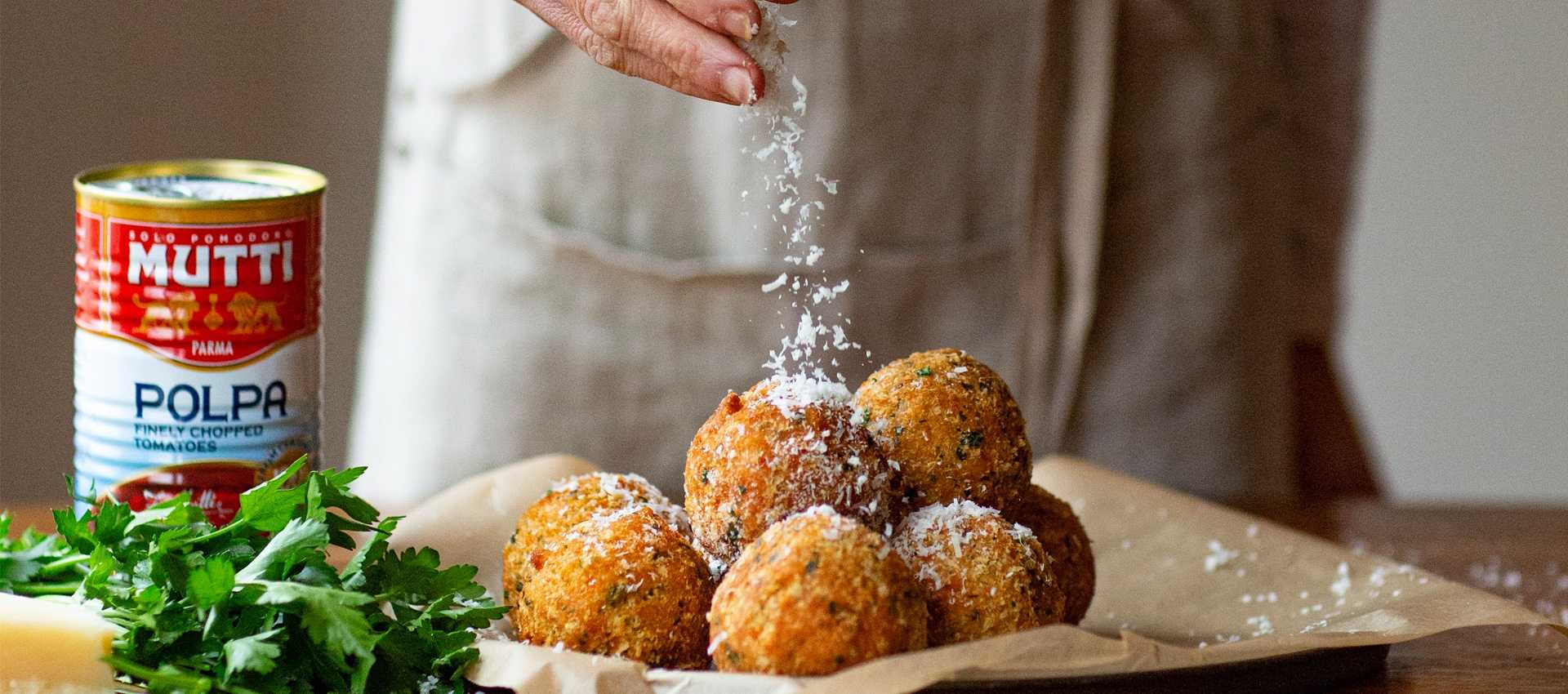 Arancini with amatriciana pasta