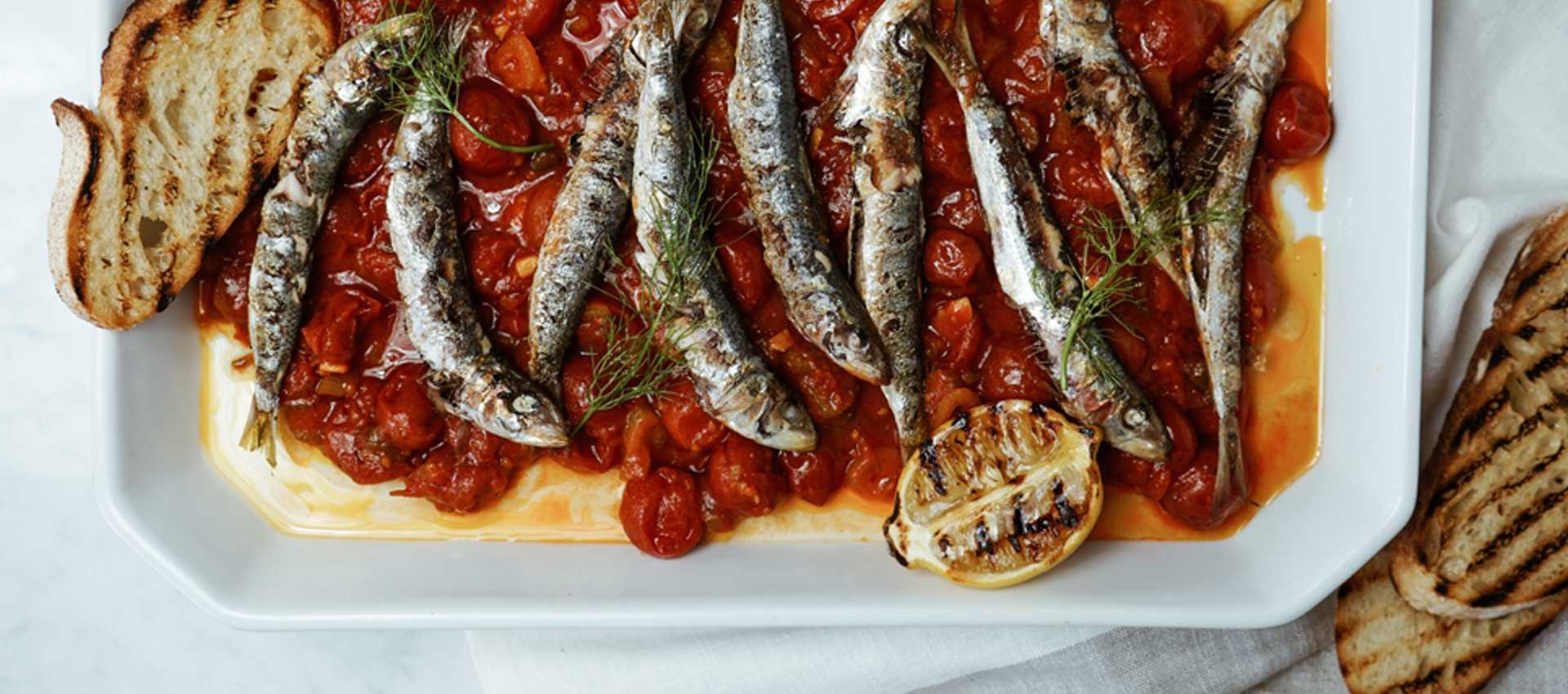 Tomato sardines with cherry tomatoes and fennel