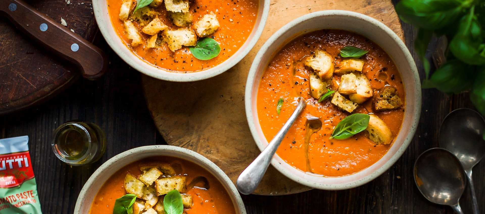 Tomato soup made with peeled tomatoes