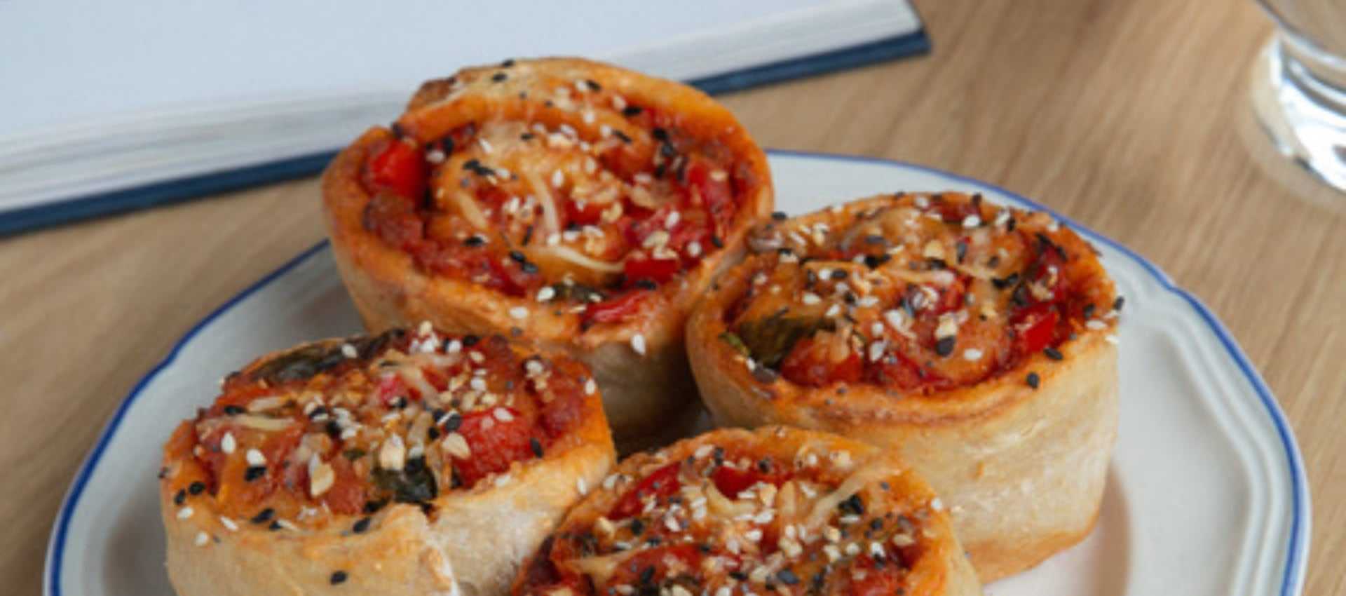 Pesto scrolls with red tomato pesto