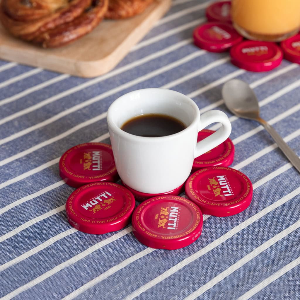 Posavasos hechos con tapas Mutti