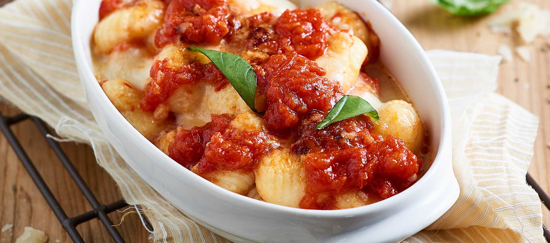 Gnocchi alla sorrentina con polpa di pomodoro