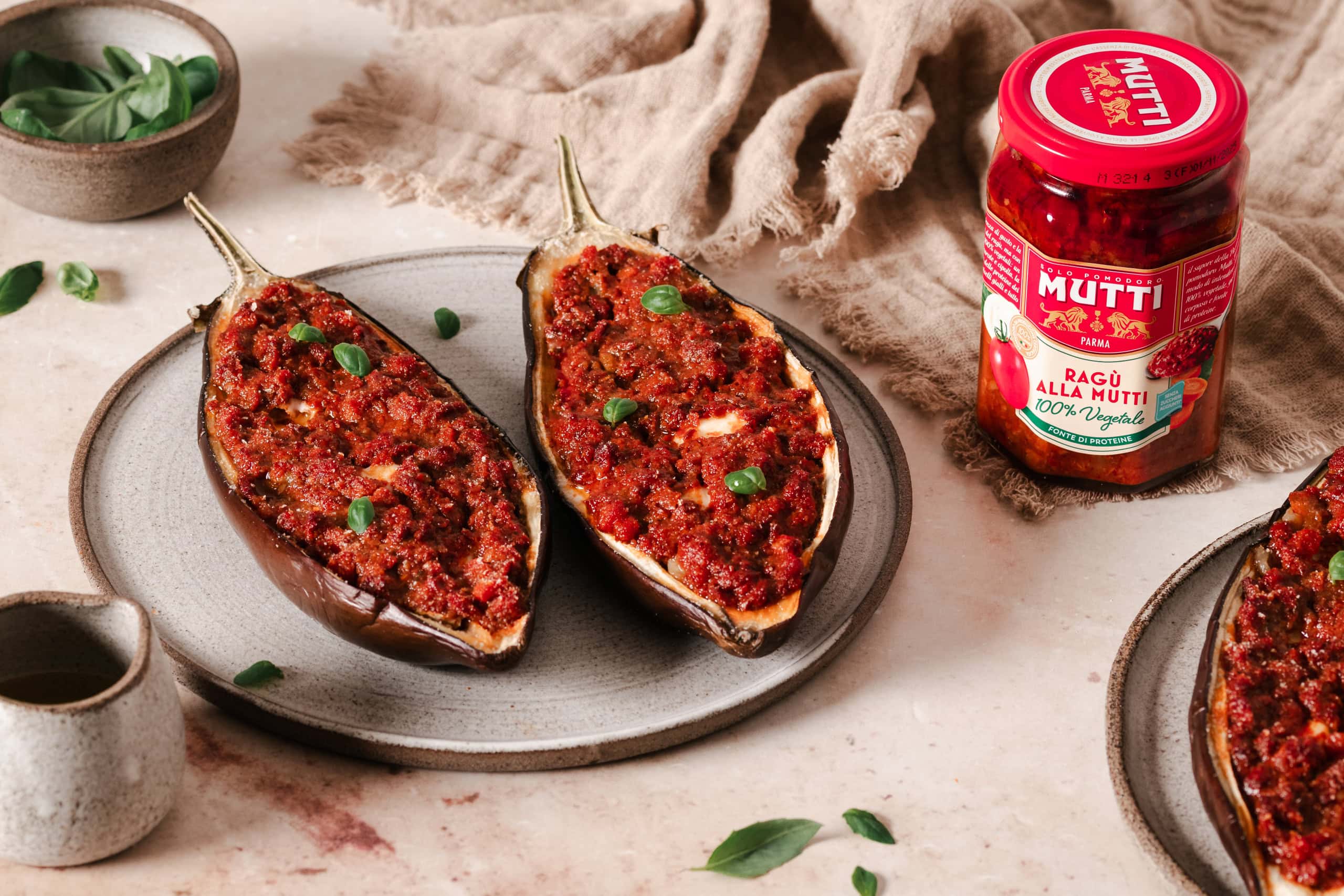 Barchette di melanzane al Ragù Vegetale