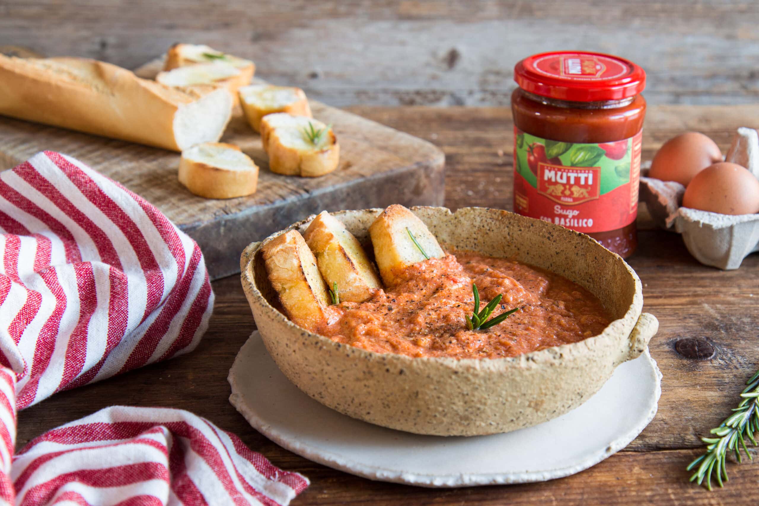 Uova al pomodoro cremose Uova al pomodoro cremose