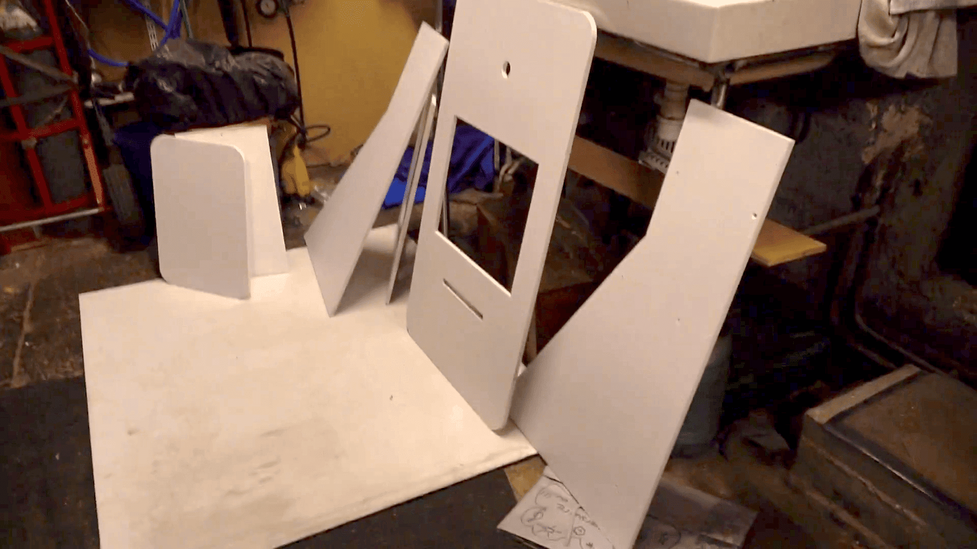 DIY-PHOTOBOOTH-Part4_4-Peinture00002-300x200.png
