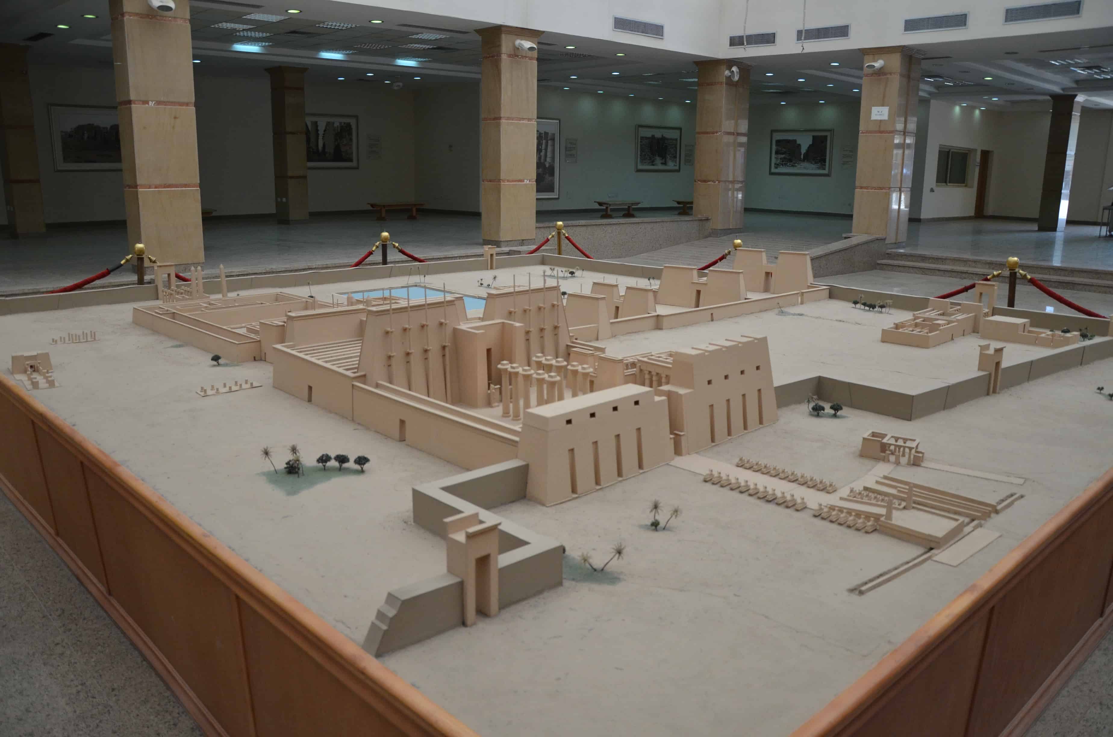 Karnak Temple (Luxor, Egypt) - Nomadic Niko