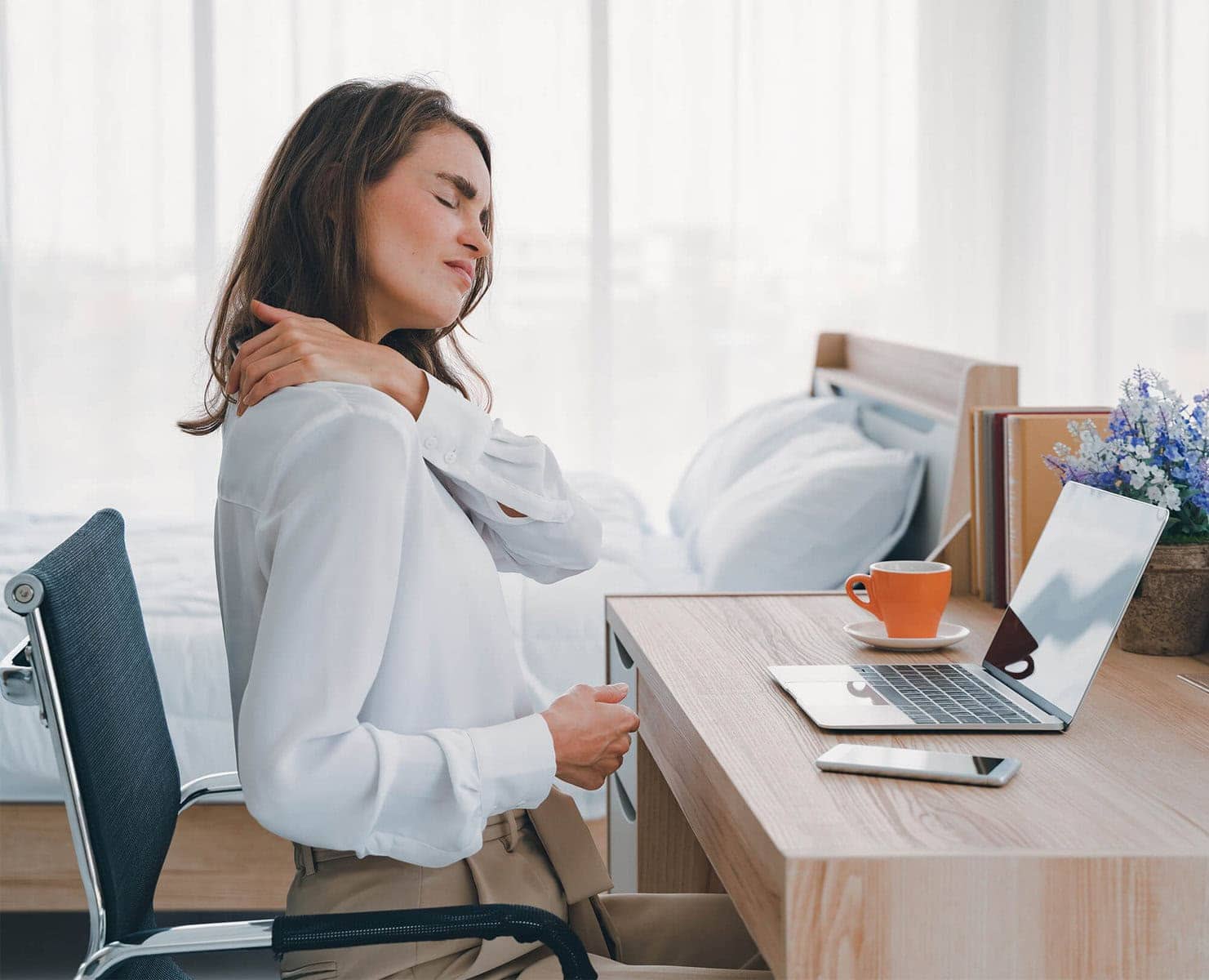 Frozen shoulder from sitting at desk