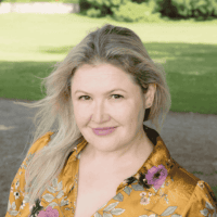 elena guileva, massage therapist (rmt)
