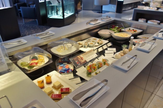 NRT ANAラウンジ