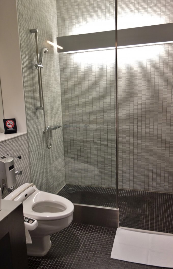 SUITE　LOUNGE　成田