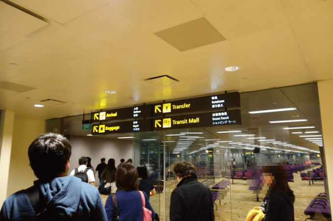 チャンギ空港到着ロビー