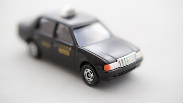 UBERの高級タクシー