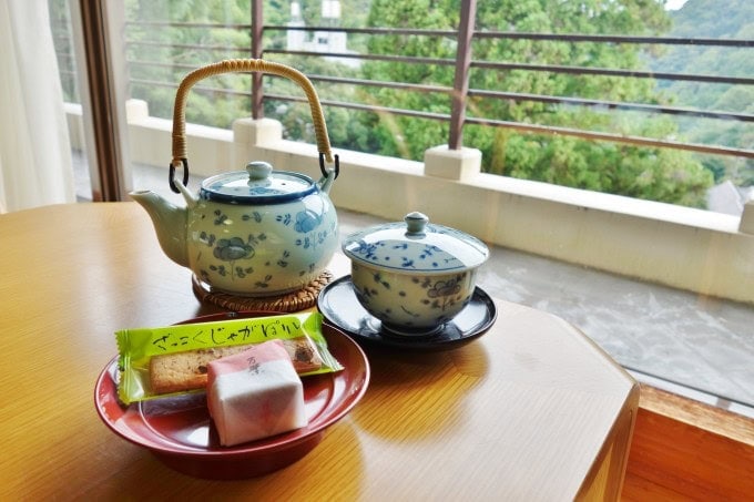 山水楼の部屋
