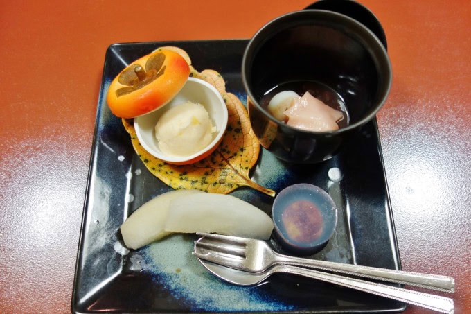 山翠楼の夕食（デザート）