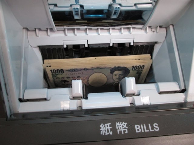 繰越返済のためATMで振込