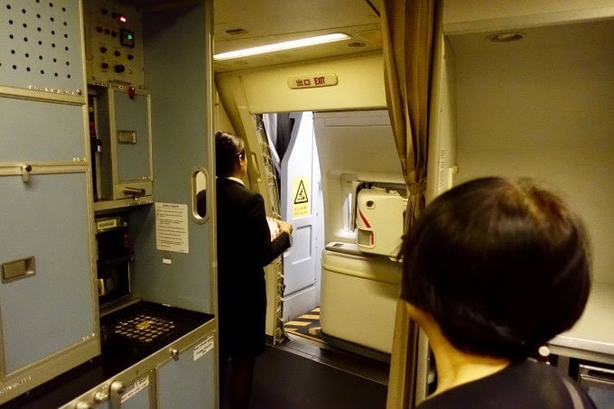 キャセイパシフィック航空ドア