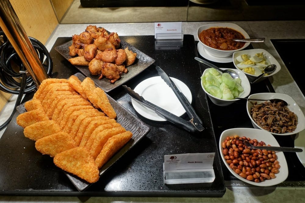 ダブルツリーバイヒルトンクアラルンプール　エグゼクティブラウンジ朝食