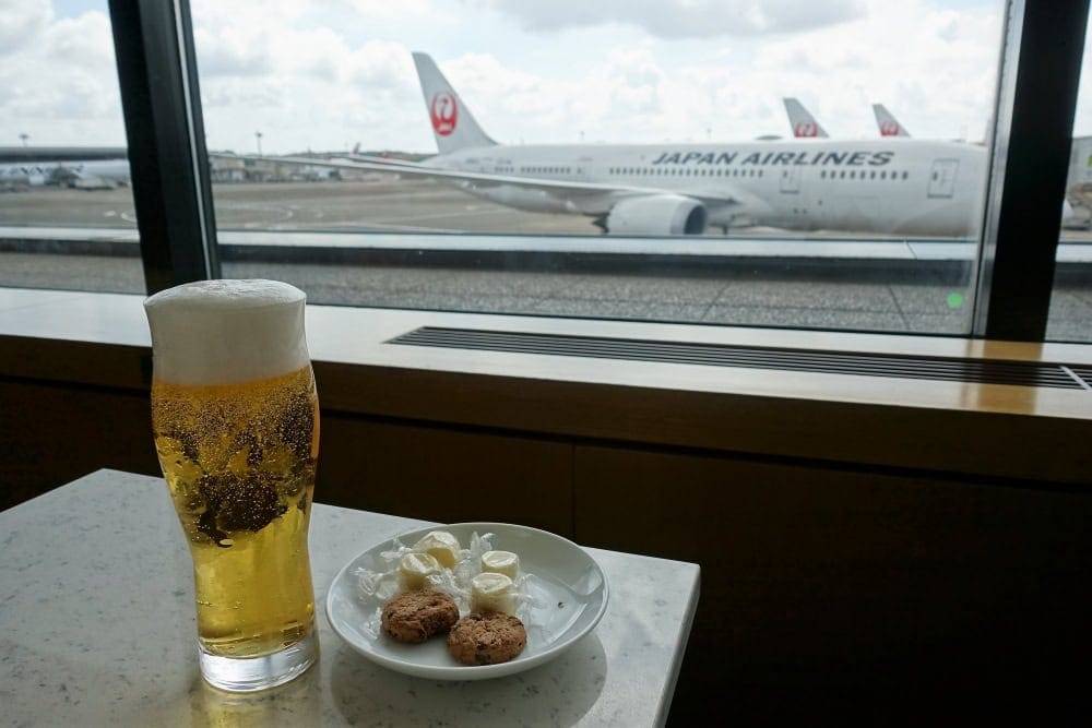 成田空港サクララウンジ