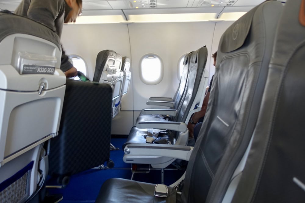 ルフトハンザドイツ航空　ビジネスクラスシート