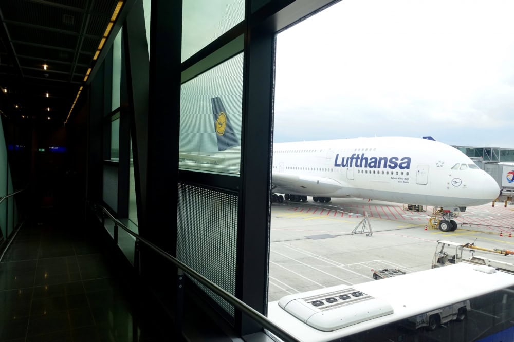 フランクフルト国際空港　ルフトハンザ機