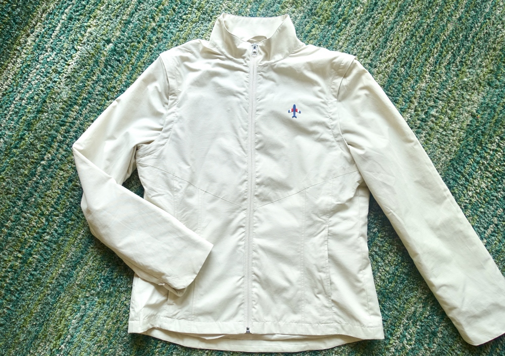scottevest 飛行機のアップリケ付き