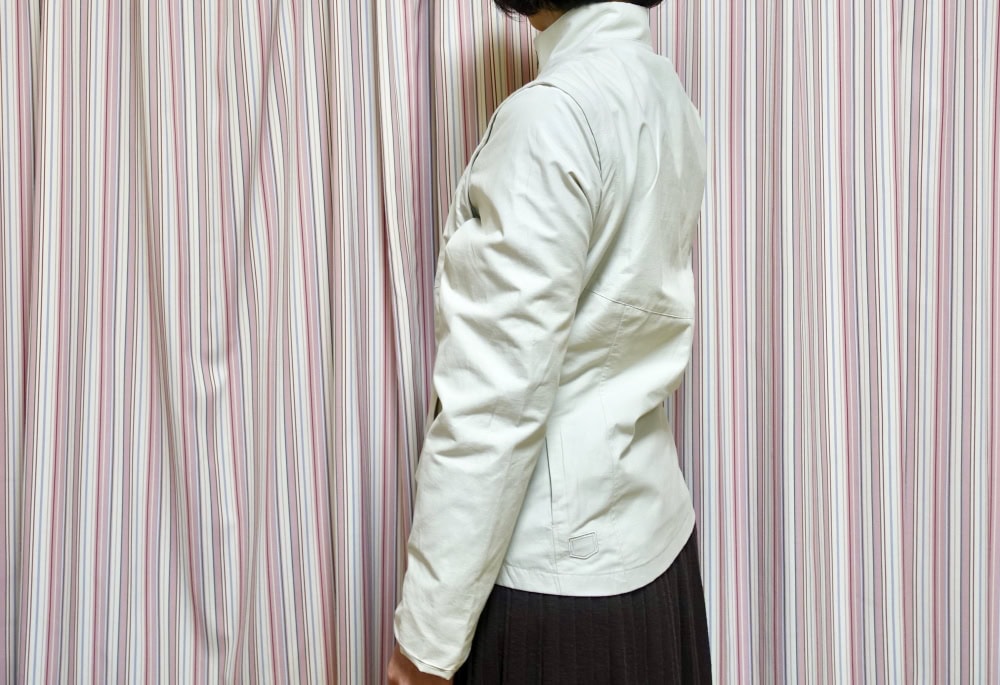 Scottevest　背面