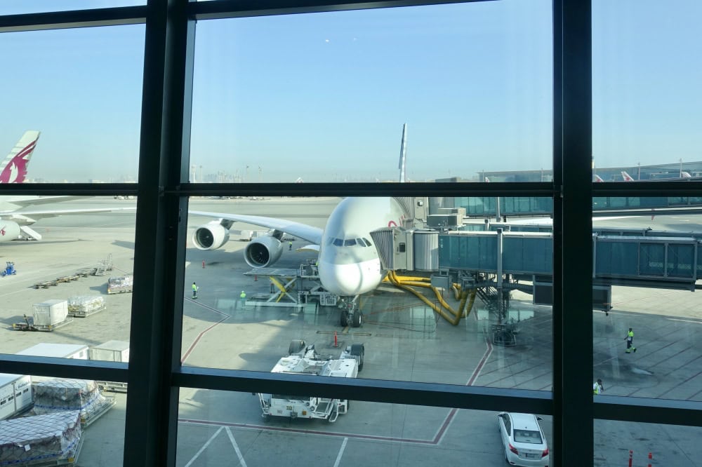ドーハハマド国際空港からQR39便でパリへ