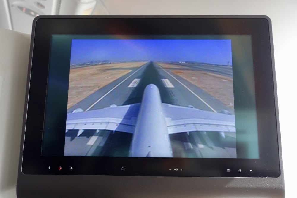 QR39でパリに向けて出発！