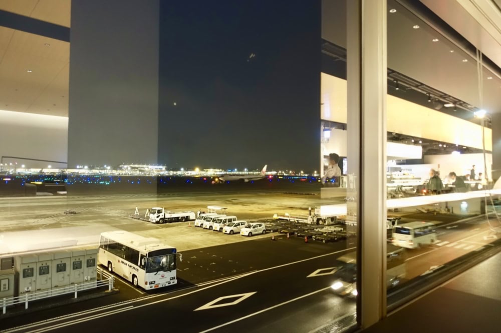 羽田空港第1ターミナルPOWERラウンジ