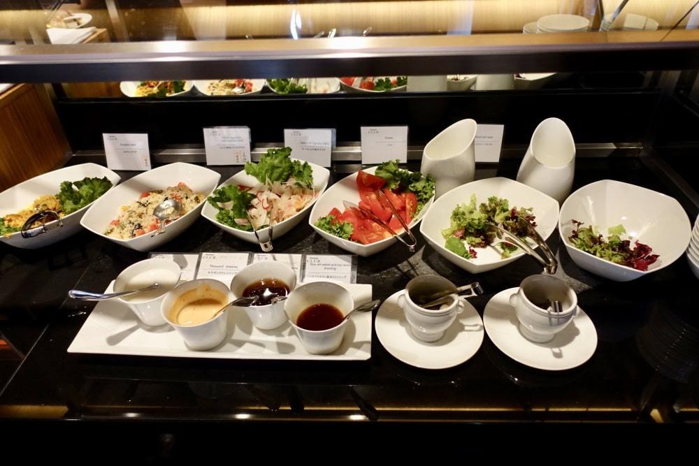 シェラトン都ホテル東京クラブラウンジ朝食サラダバー