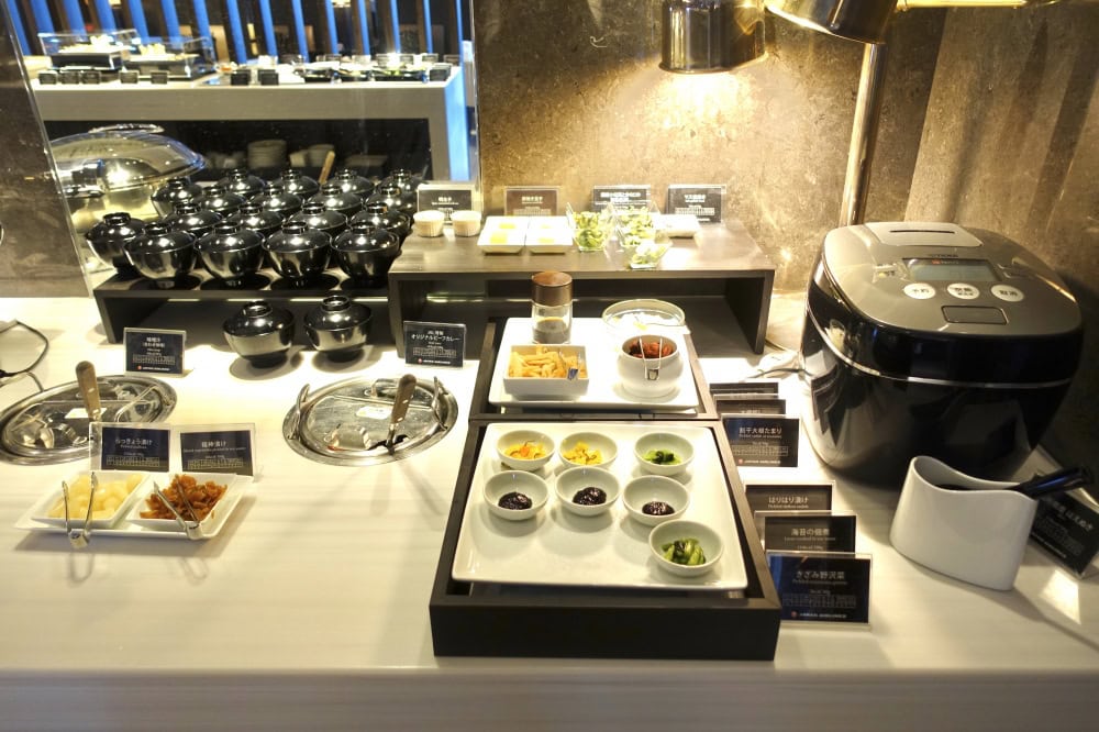 成田国際空港第2ターミナルサテライトJALファーストクラスラウンジ和食
