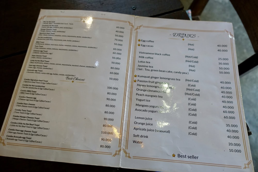 エッグコーヒーの名店Little HaNoi Egg coffeeメニュー