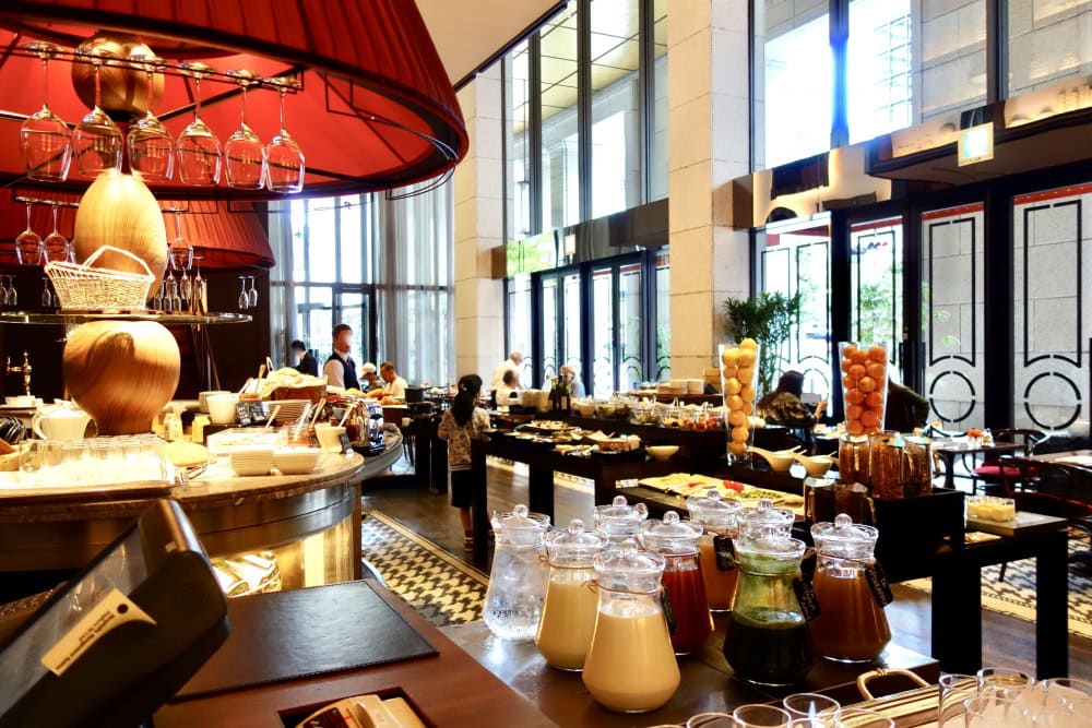 セントレジスホテル大阪ルドール店内