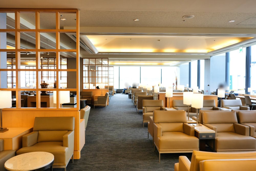 成田空港第1ターミナル第5サテライトUAクラブラウンジ・シーティングエリア3