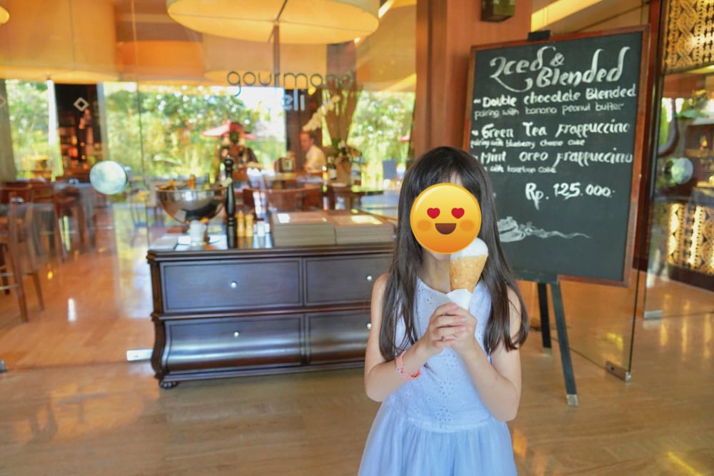 セントレジス・バリ・アイスクリームをもらえます