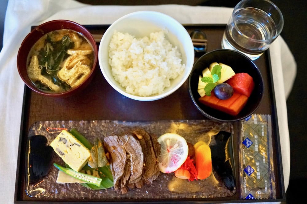 ガルーダインドネシア航空・ビジネスクラス・和食