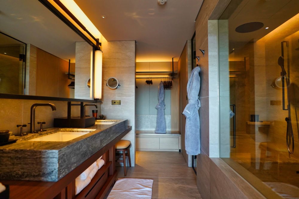 HOTEL THE MITSUI KYOTO宿泊記〜洗面台をベッドルーム側から見たところ