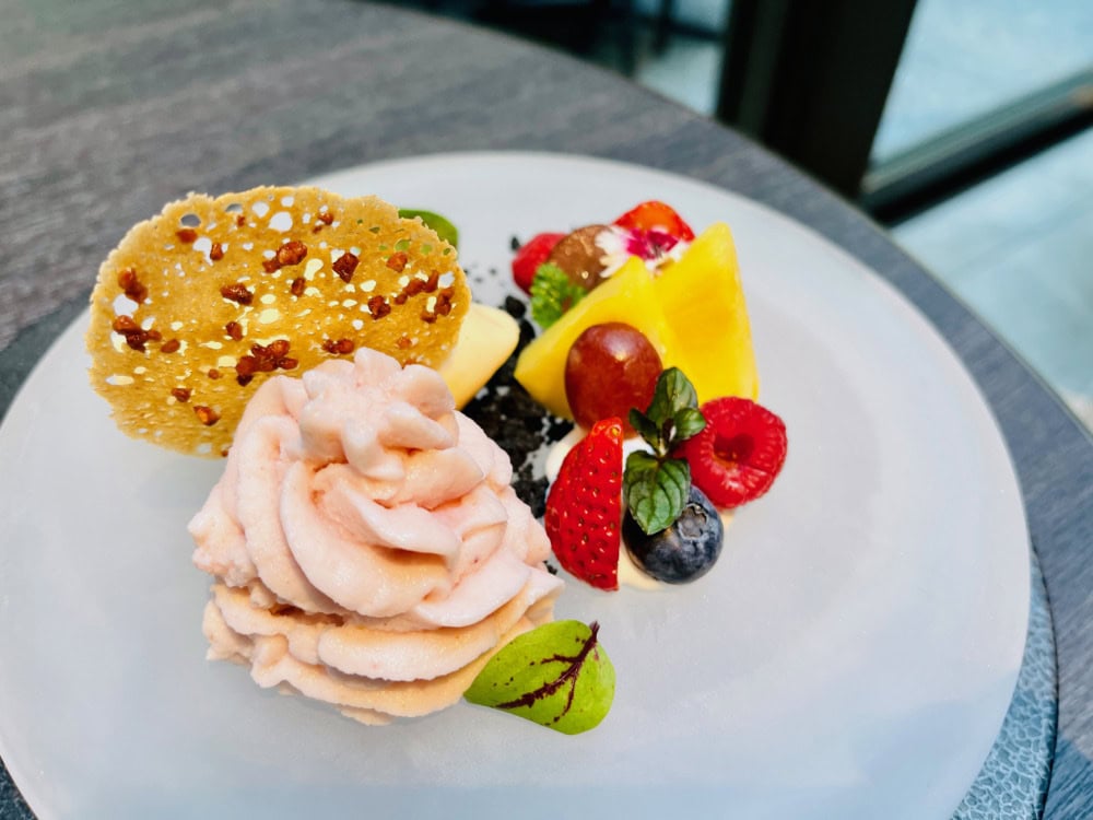 ACホテル銀座宿泊記・朝食レストラン・ACキッチン・デザート・自家製アイス2種の味わい