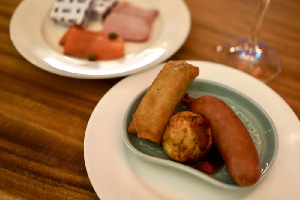 南紀白浜マリオットホテル宿泊記・ラウンジ・ディナータイム・軽食２