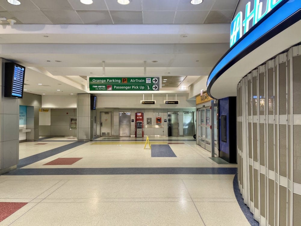 JFK空港エアトレインの乗り方