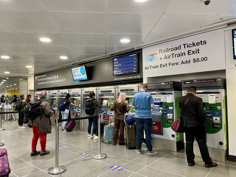 JFK空港の乗り方・ジャマイカ駅のエアトレイン改札