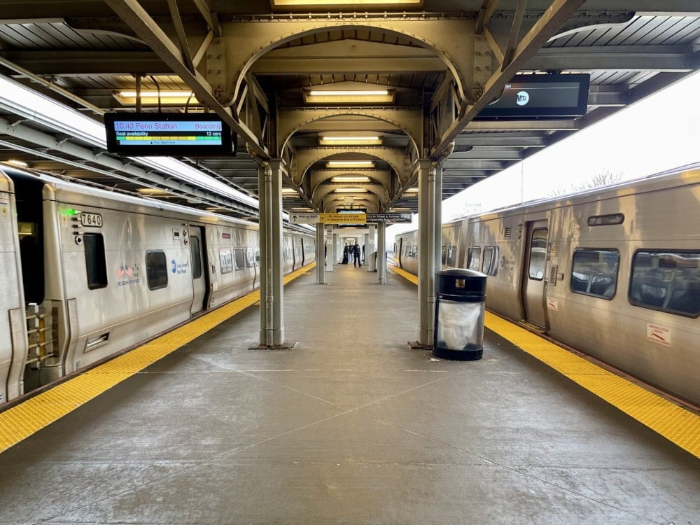JFK空港の乗り方・ジャマイカ駅/ロングアイランドレイルロードの乗り方・駅構内6